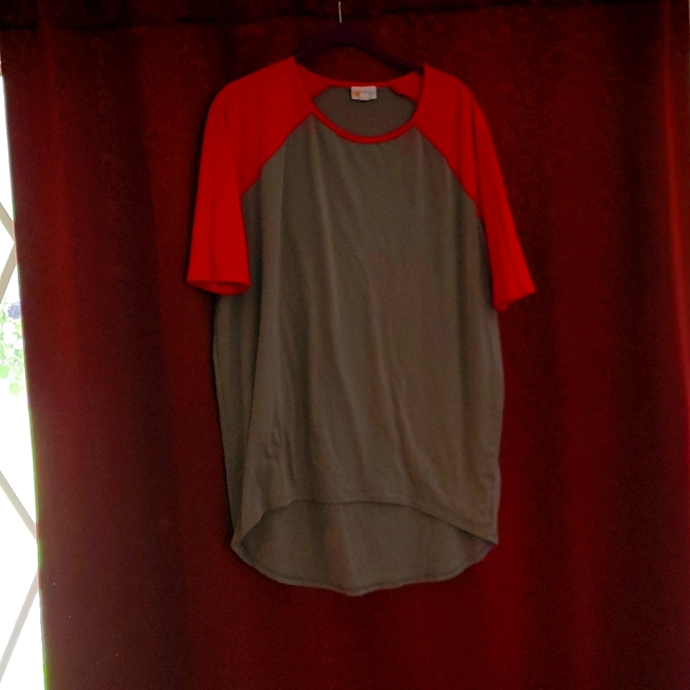 Women's LuLa Roe XS Top